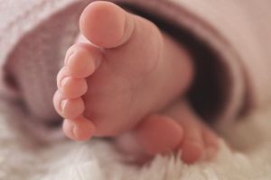 Penemuan Bayi di Gresik Gegerkan Warga Sekitar TKP