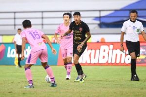 Tak Sabar Rasakan Dukungan Suporter Di Lapangan, Jonathan Cantillana Bersiap Di Pertandingan Musim Depan