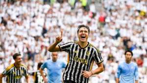 Tiket Liga Champions Juventus di Rebut AC Milan, Juventus 2 Tahun Puasa Gelar