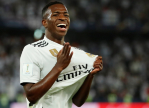 Vinicius Junior Memperpanjang Kontraknya dengan Real Madrid hingga 2027