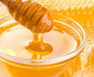 5 Manfaat Madu untuk Anak yang Sedang Demam