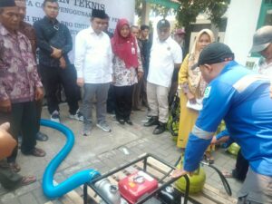 Pertama Kali Petani Pati, Dapat Batuan 180 Unit Pompa Air Bertenaga BBG Dari Komisi VII RI.