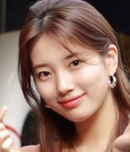 Inilah rekomendasi 5 film yang di bintangi oleh Bae Suzy di Dunia Akting