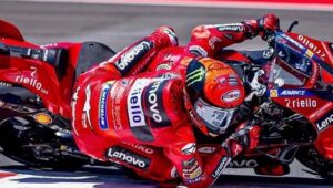 Francesco Bagnaia memenangkan balapan MotoGP Mandalika 2023, Marquez Terjatuh