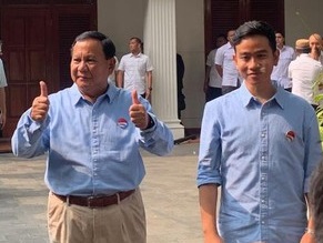 Gibran Rakabuming Raka Blusukan di Jawa Tengah Setelah Ditetapkan Sebagai Cawapres Prabowo Subianto
