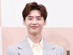 Lee Jong-suk Siap Dirikan Perusahaan Produksi dan Kolaborasi dengan ACE FACTORY