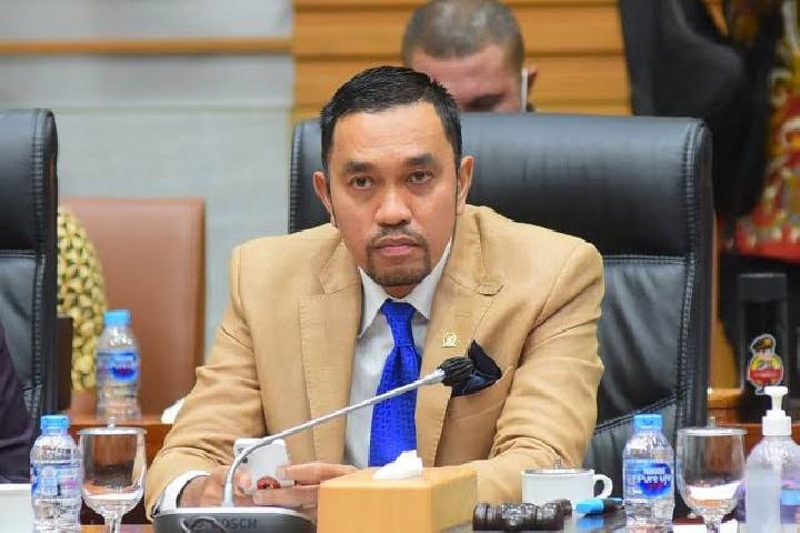 Pemilihan Umum (Pemilu) 2024 menjadi sorotan utama dalam diskusi daring yang melibatkan Bendahara Umum Partai Nasdem, Ahmad Sahroni (Sumber foto : Tempo)