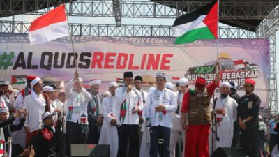 Bakal calon presiden (capres) dari Koalisi Perubahan, Anies Baswedan, menghadirkan momen emosional saat ia menyampaikan pesan solidaritas untuk (Sumber foto : Portal Islam)