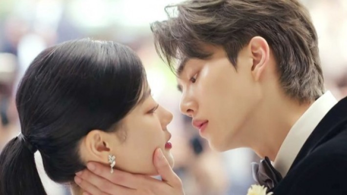 Antusiasme para penggemar drama Korea semakin memuncak seiring dengan mendekatnya tanggal penayangan perdana untuk "My Demon," (Sumber foto: Poskota)