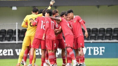 Laga Sengit: Babak Pertama Pertandingan Antara Indonesia dan Ekuador di Piala Dunia U-17 Skor 1-1
