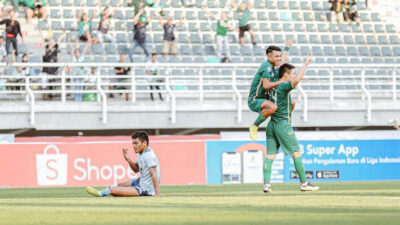 Laga Persebaya vs PSIS Ditunda, Diduga Terkait Kericuhan di Gelora Joko Samudro