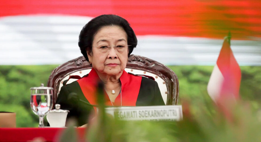 Megawati : banteng Tak aka Kalah (sumer foto. Tvonenews)