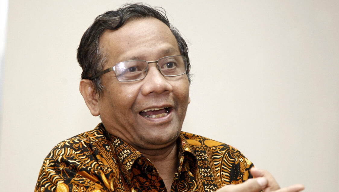 Mahfud Md Siap Adu Gagasan di Dibat Capres Cawapres Nanti (Sumber Foto. Ngopibareng)
