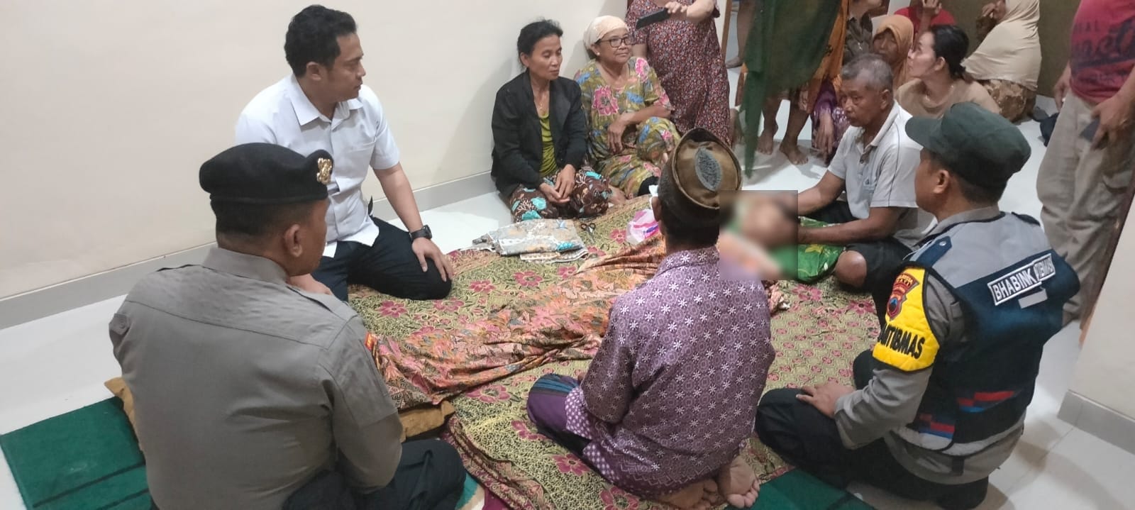 Seorang mayat laki-laki berinisial MAS (24) ditemukan tewas akibat hanyut terbawa arus sungai Juwana turut Desa Wotan Kecamatan Sukolilo (Jurnalindo.com)