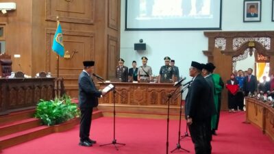 Dewan Perwakilan Rakyat Daerah (DPRD) Kabupaten Pati telah menggelar pengambilan sumpah jabatan Pengganti Antar Waktu (PAW) sebagai anggota DPRD (Sumber Foto Jurnalindo)