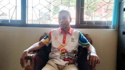 Penyerahan bonus kepada para atlet prestasi pada laga Pekan Olahraga Provinsi Jawa Tengah (Porprov Jateng) yang awalnya dijanjikan pemerintah (Jurnalindo.com)