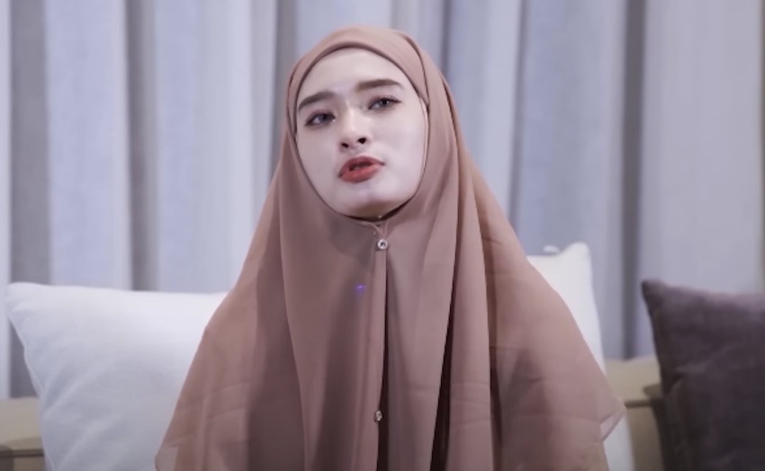 Inara Rusli, seorang selebriti yang baru-baru ini resmi bercerai dari Virgoun, mengungkapkan bahwa dia belum mau terburu-buru memikirkan soal (Sumber foto: SindoNews)