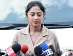Cerita Asmara Dewi Persik dengan Sang Pilot