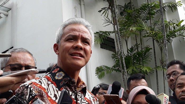 Bakal calon presiden, Ganjar Pranowo, menyatakan rasa gelisahnya terkait putusan Mahkamah Konstitusi (MK) Nomor 90 Tahun 2023 yang memungkinkan (Sumber foto: Tribun)