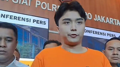 Buntut Kasus Leon Dozan yang Sekarang Berbaju Orange (sumber foto : Indopos)