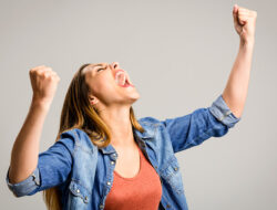 Trik Ampuh Atasi Demam Panggung, Teknik-Teknik dan Strategi yang Perlu Anda Coba