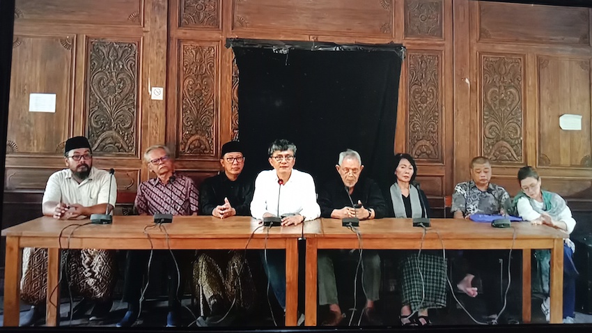 Sejumlah tokoh bangsa berkumpul di Rembang, Jawa Tengah, pada Minggu (12/11), untuk membahas keprihatinan terkait kondisi nilai-nilai demokrasi (Sumber Foto: SINDONews)