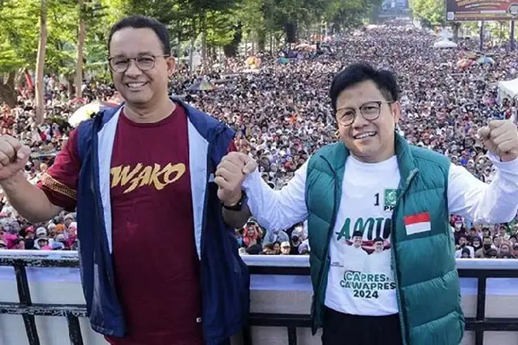 Bendahara Umum Partai Nasdem, Ahmad Sahroni, menyambut baik hasil survei Poltracking Indonesia yang menunjukkan kenaikan elektabilitas (Sumber foto: RRI)