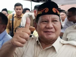 Prabowo Subianto Awali Kampanye Keduanya di Serang dengan Ziarah ke Makam Sultan Maulana Hasanuddin