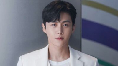 Bagi para penggemar drama Korea, Kim Seon Ho tentu bukanlah nama yang asing. Aktor kelahiran 1987 ini telah sukses membintangi beberapa (Sumber foto: Suara.com)