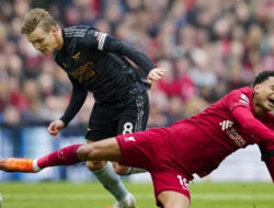 Arsenal Siap Hadapi Pertempuran Sengit di Anfield Melawan Liverpool