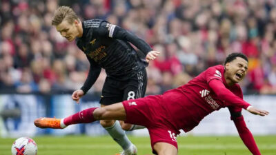 Arsenal Siap Hadapi Pertempuran Sengit di Anfield Melawan Liverpool