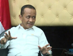 Menteri Investasi Sindir Partai Berkuasa 10 Tahun, Ganjar Pranowo Balas Tegas