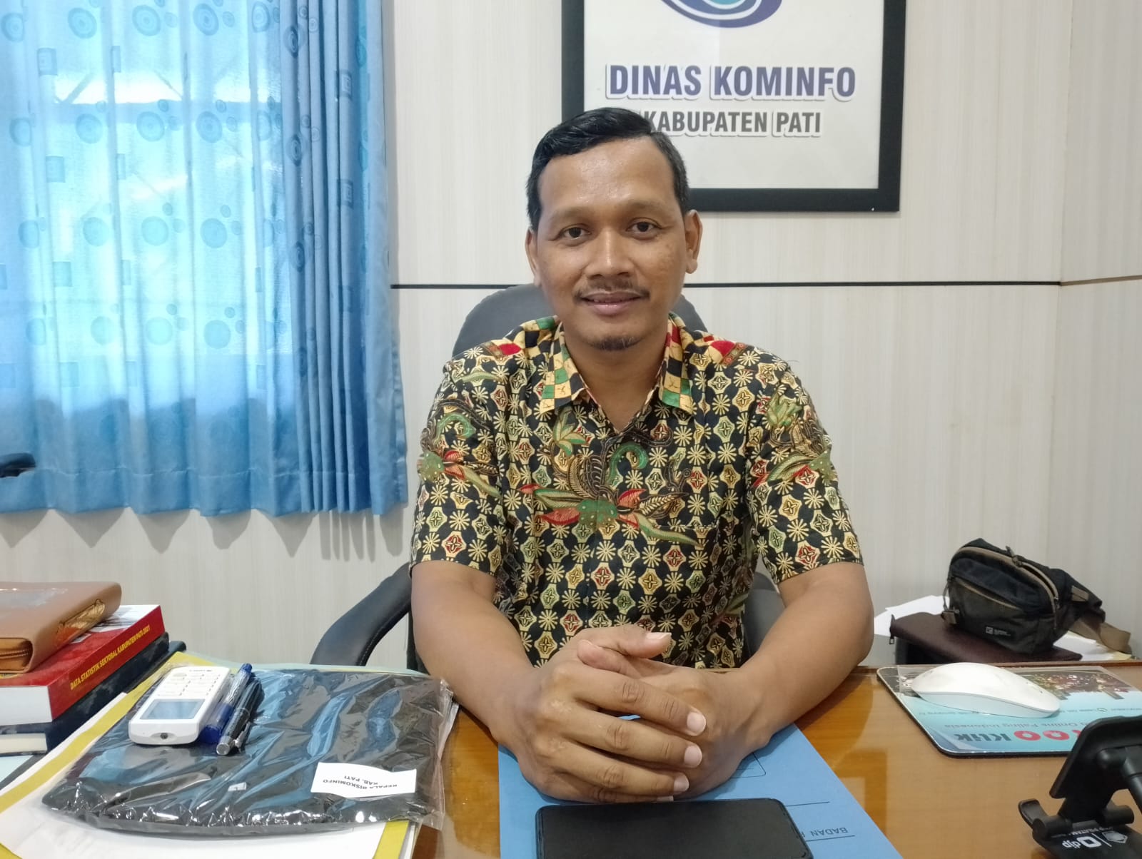 Semenjak diluncurkannya Laporan Bupati (Laporbub) pada awal periode Pj Bupati Pati Henggar Budi Anggoro kanal ini sangat diminati oleh masyarakat untuk (Jurnalindo.com)