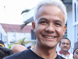 Ganjar Pranowo Sindir Purnawirawan Jenderal yang Kini Mendukung Prabowo