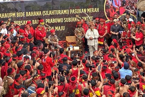 Pada acara Konsolidasi dan Silaturahmi Relawan Kalimantan Maju untuk Ibu Kota Nusantara (IKN) di Pontianak, Kalimantan Barat, Sabtu (20/1/2024), Prabowo Subianto (Sumber foto : Warta Banyumas)