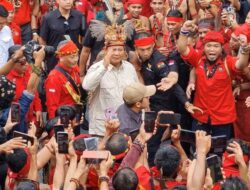 Prabowo Subianto Sindir Capres yang Prioritaskan Internet Gratis Dibandingkan Makan Gratis