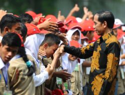 Presiden Jokowi Absen di HUT PDIP ke-51: Klarifikasi Rencana Lawatan dan Dinamika Politik Terkini