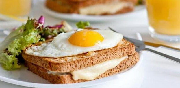 Telat sarapan bisa bikin penyakit maag kambuh (Sumber Foto . riauone)
