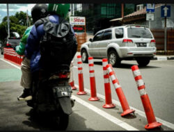 Dishub DKI Jakarta akan Bahas Pemasangan Bendera Parpol di Stick Cone di Jalur Sepeda