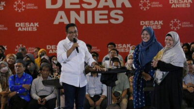 Anies Baswedan Menggelar Kampanye Terbuka di Bogor, Bacakan Pantun Asam Sulfat