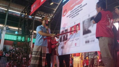 Ngak Mau di Panggil Gibran, Kaesang Pangarep Memperkenalkan Diri dan Sapa Warga Makassar di Kampanye PSI