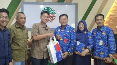 Untuk meningkatkan nilai ekonomi dari sampah. Dinas Lingkungan Hidup (DLH) Kabupaten Pati berencana membangun Refuse Derived Fuel (RDF) atau keripik sampah (Jurnalindo.com)