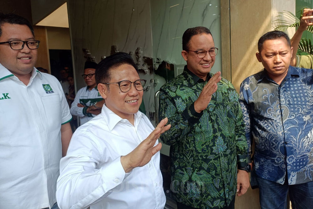 Calon presiden nomor urut 1, Anies Baswedan, menanggapi santai pertemuan makan malam antara Presiden Joko Widodo (Jokowi) dan Menteri Pertahanan yang juga (Sumber foto : Kabar24)