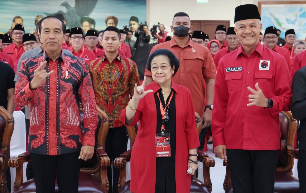 Hubungan antara Presiden Joko Widodo (Jokowi) dan Ketua Umum Partai Demokrasi Indonesia Perjuangan (PDIP) Megawati Soekarnoputri kini dikabarkan mengalami retak (Sumber foto : Kompas.id)