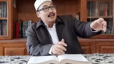 Pada tanggal 16 Desember 2023, KH Marzuki Mustamar resmi dicopot dari jabatannya sebagai Ketua Pengurus Wilayah Nahdlatul Ulama (PWNU) Jawa Timur melalui surat k (Sumber foto: Detik.com)