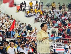 Prabowo Subianto Dihadiri Ribuan Warga Sumatera Utara dalam Safari Politik di Medan