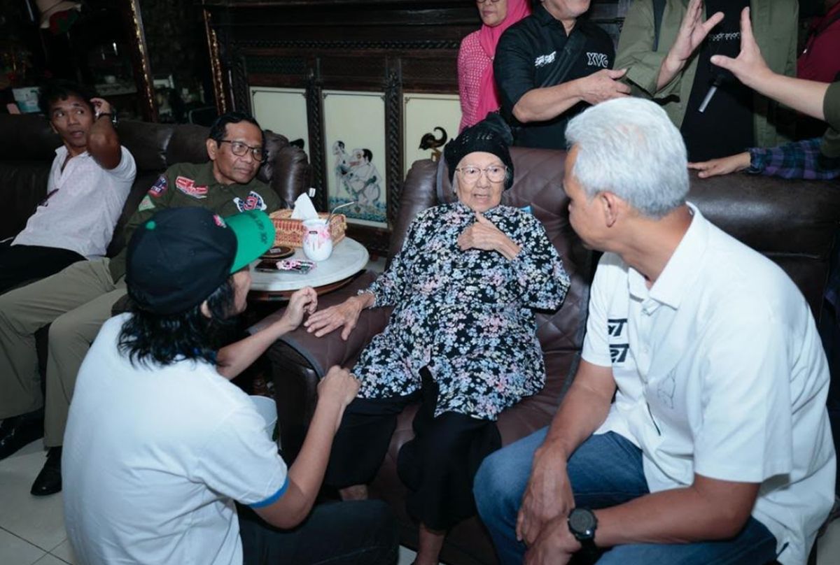 Pasangan calon presiden dan calon wakil presiden nomor urut 3 dalam Pemilihan Presiden 2024, Ganjar Pranowo dan Mahfud MD, mendapatkan dukungan yang cukup (Sumber foto : Okezone.com)