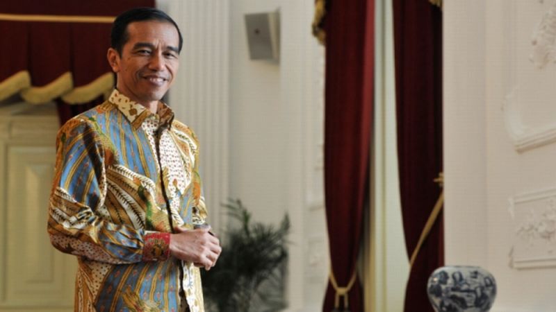 Pernyataan Presiden Joko Widodo (Jokowi) mengenai izin bagi presiden untuk berkampanye dan menyatakan dukungan menuai beragam komentar dari berbagai pihak. (Sumber foto: Okezone)