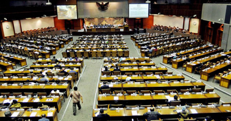Wacana pemakzulan atau impeachment terhadap Presiden Joko Widodo (Jokowi) mendapat tanggapan dari Dewan Perwakilan Rakyat Republik Indonesia (DPR RI) (Sumber foto : Okezone)