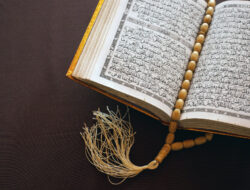Surah Al Mulk: Bacaan Pilihan Rasulullah SAW Sebelum Tidur
